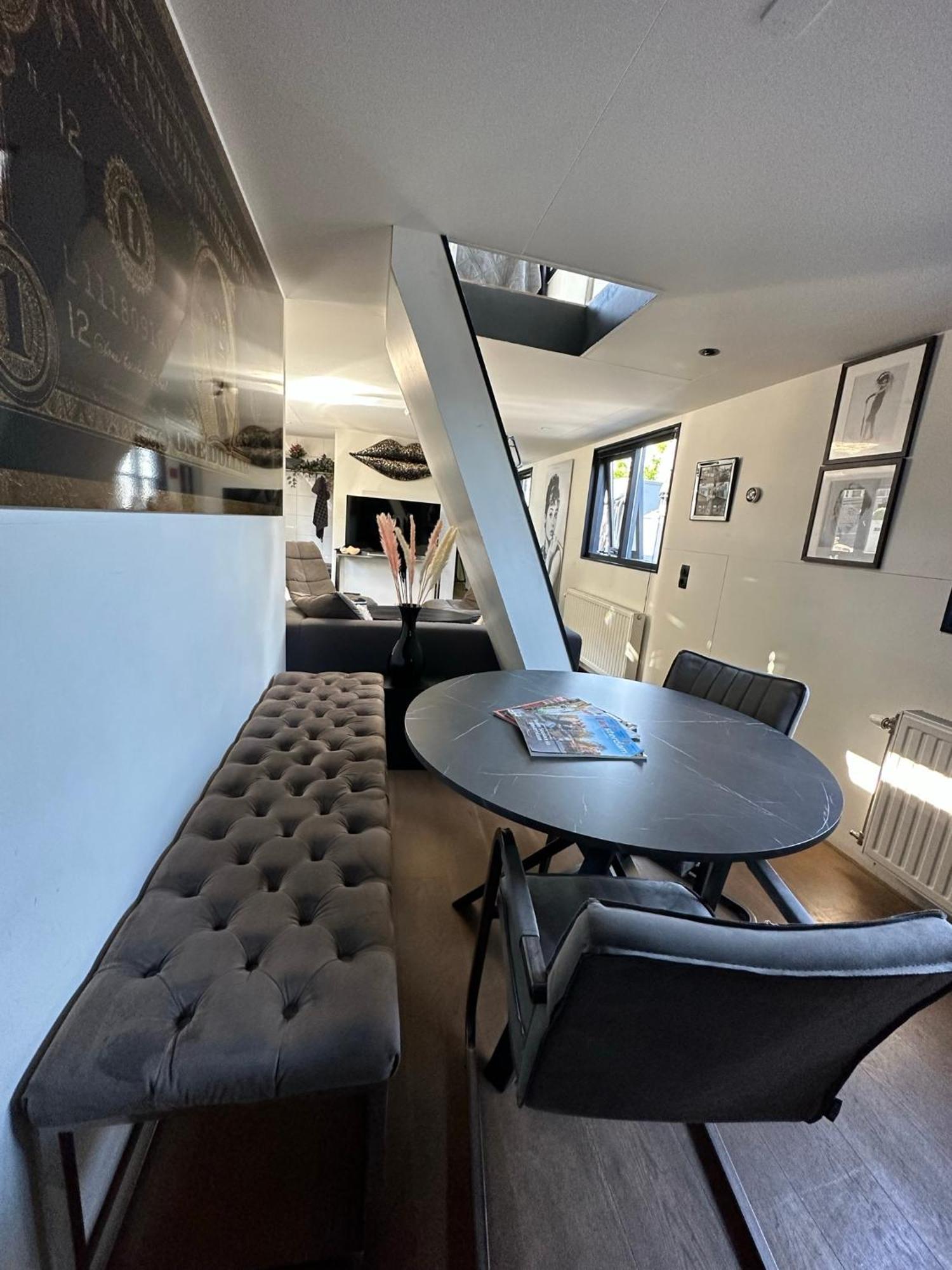 Bed and breakfast Houseboat-Amsterdam Extérieur photo